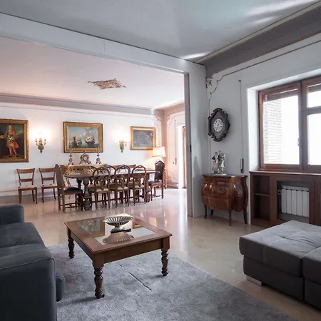 شقة The Majestic In Vatican